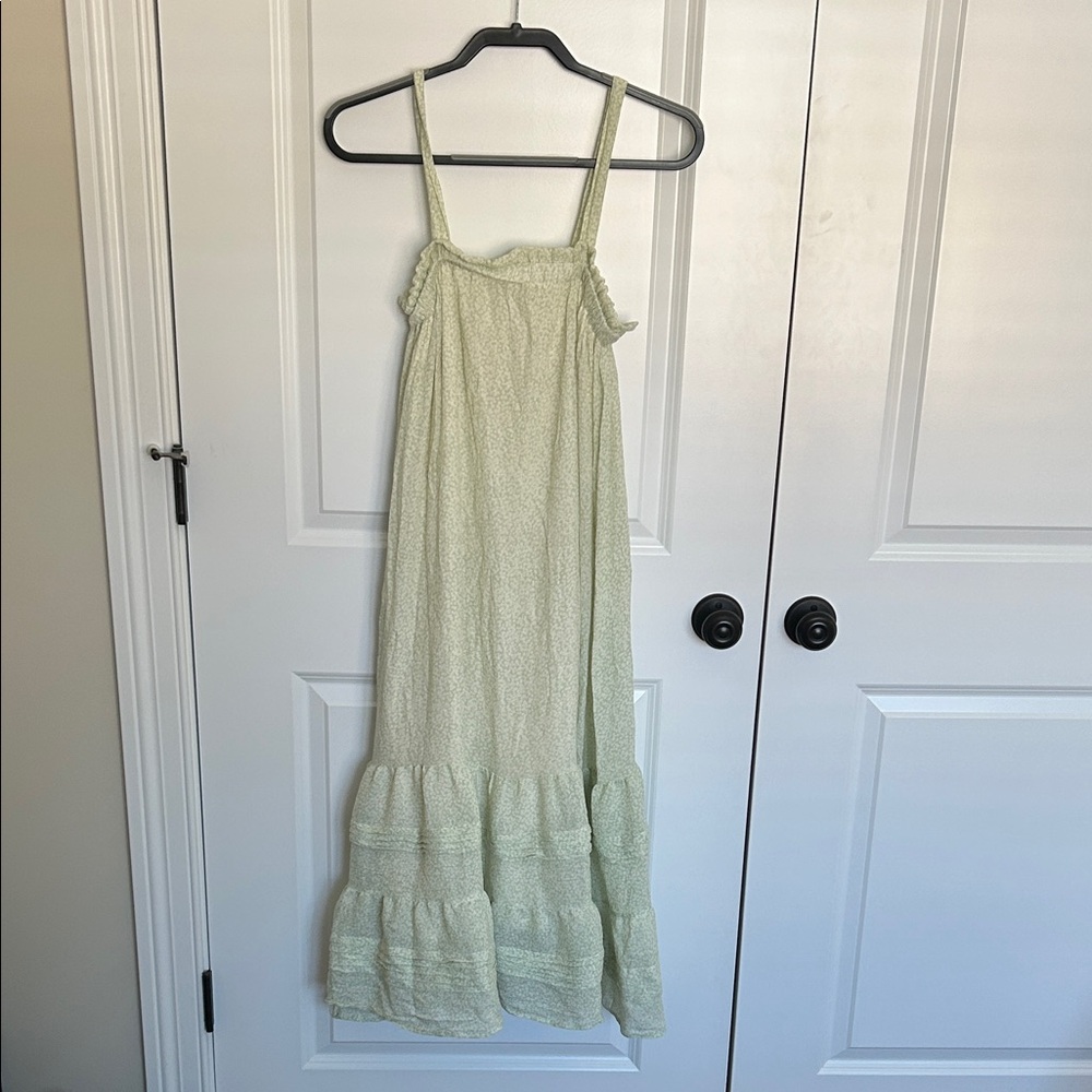 TJ Maxx Blu Pepper Brand - Floral Tank Maxi Dress Light Green and White Ruffles